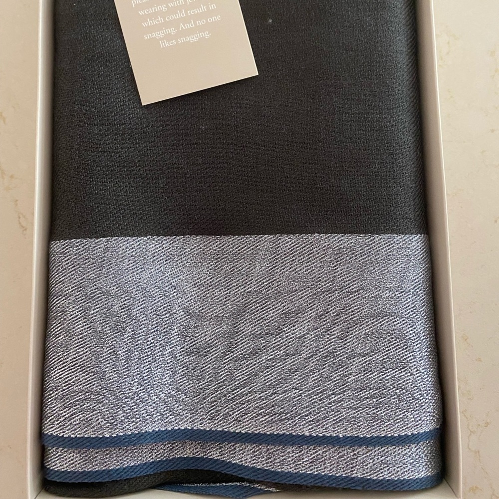India Hicks Queens Highway Scarf